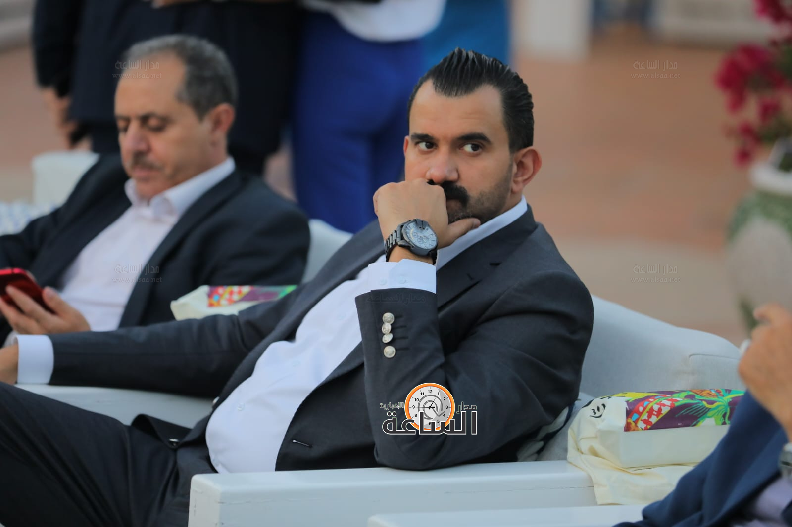 Madar Al-Saa Images 0.5428020152102488