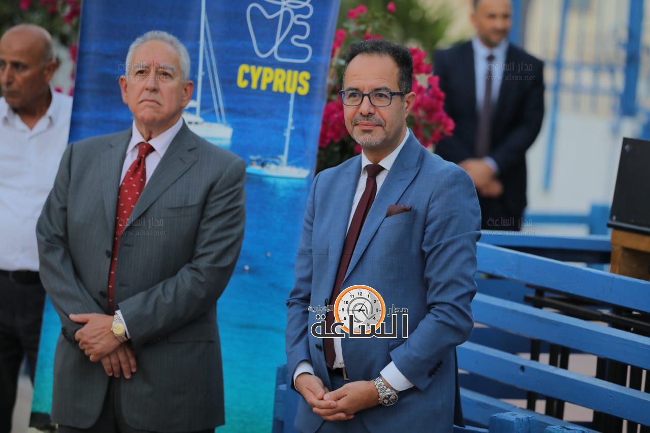 Madar Al-Saa Images 0.48053498298281516