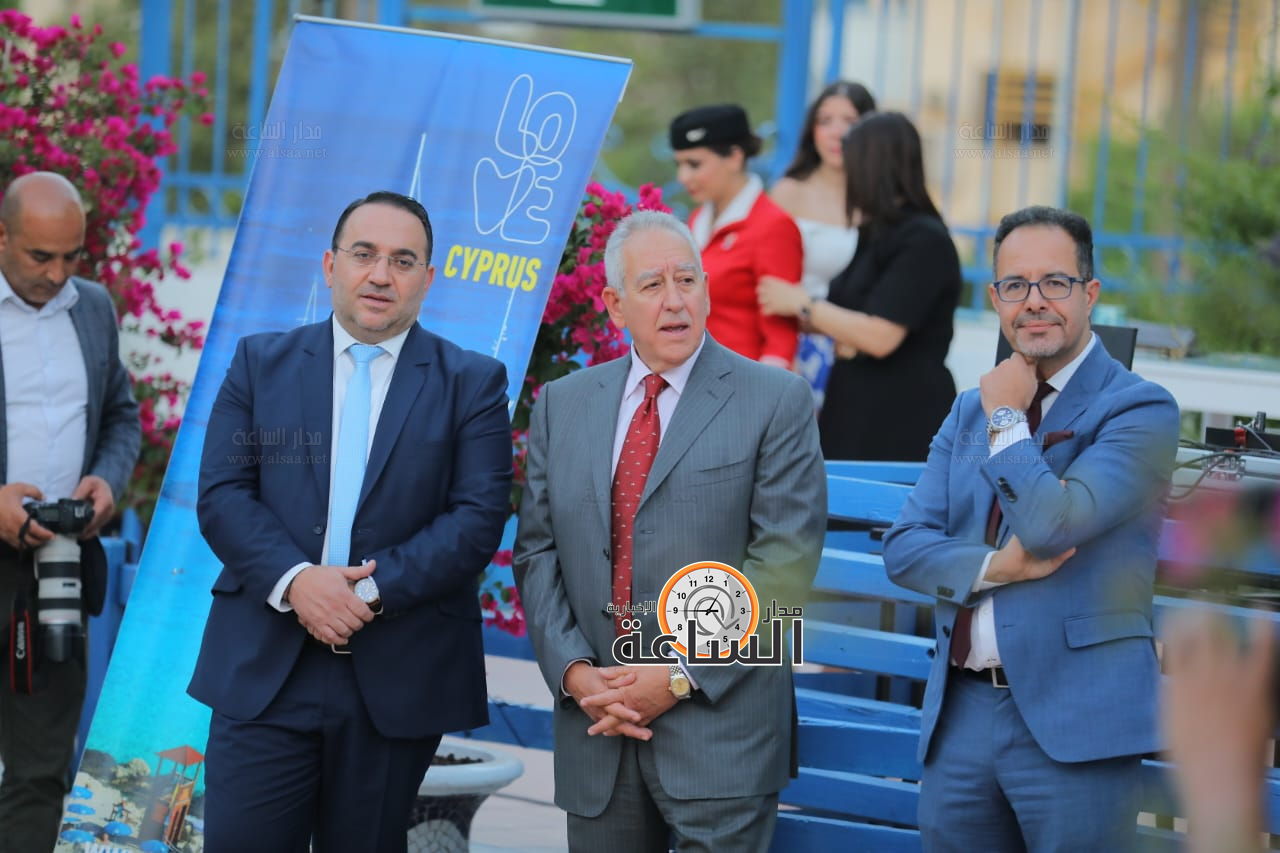 Madar Al-Saa Images 0.9492336449272907