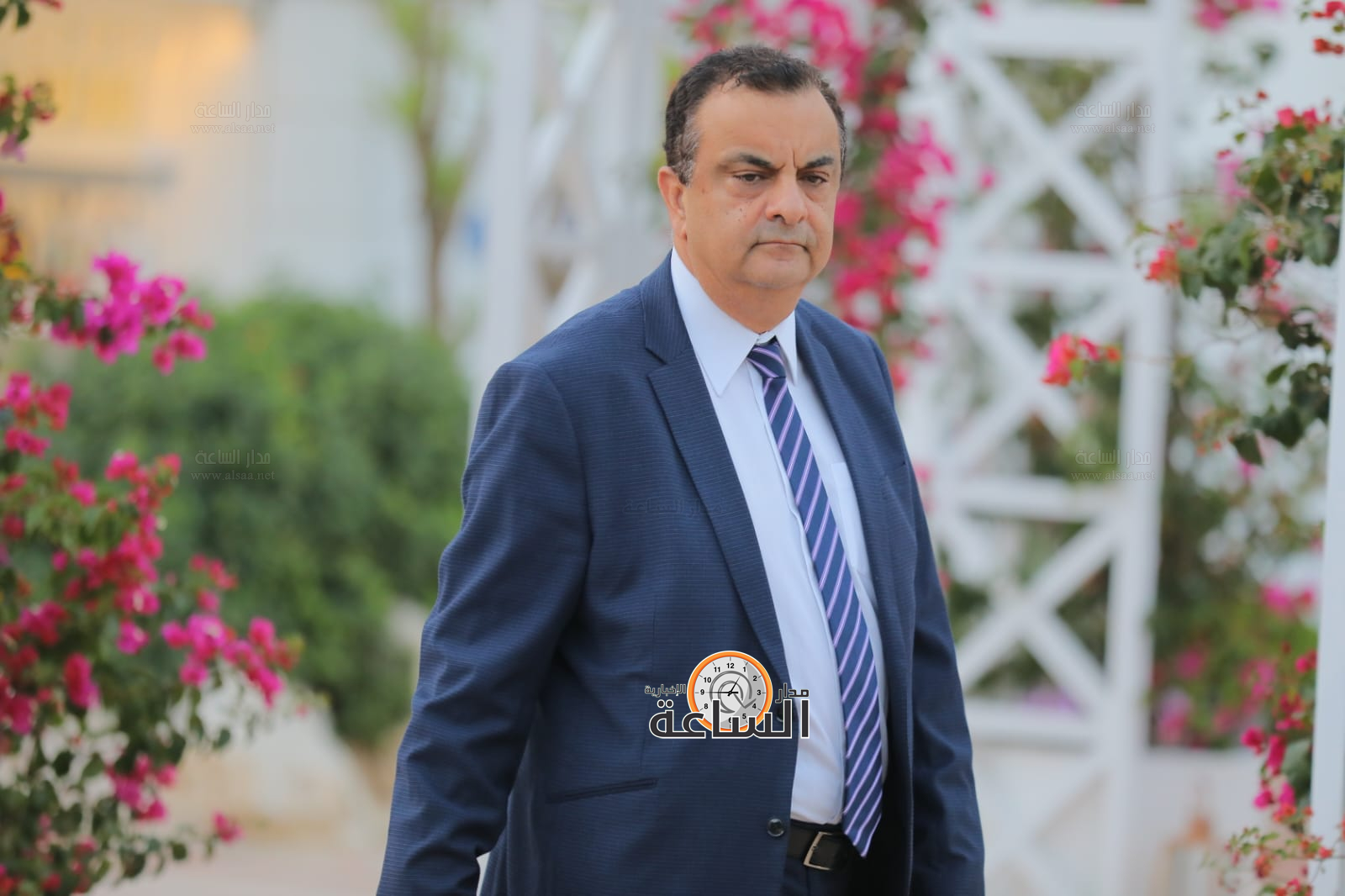 Madar Al-Saa Images 0.49891517283115805