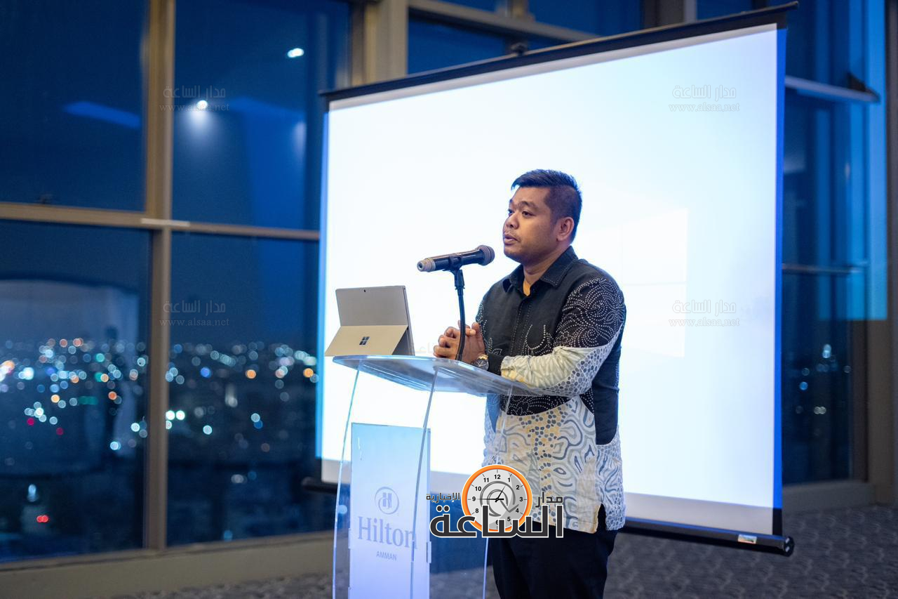 Madar Al-Saa Images 0.8878543481749281