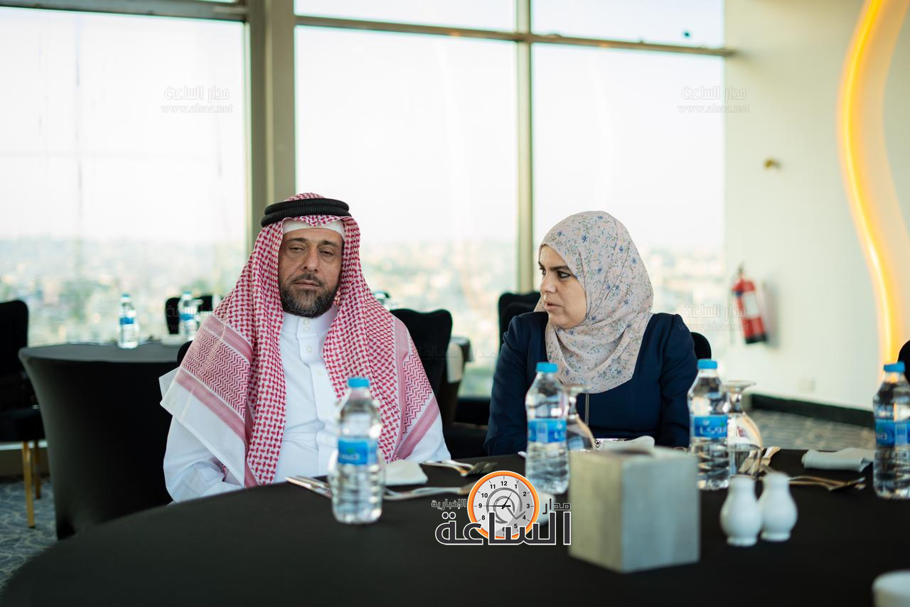 Madar Al-Saa Images 0.2449264077500608