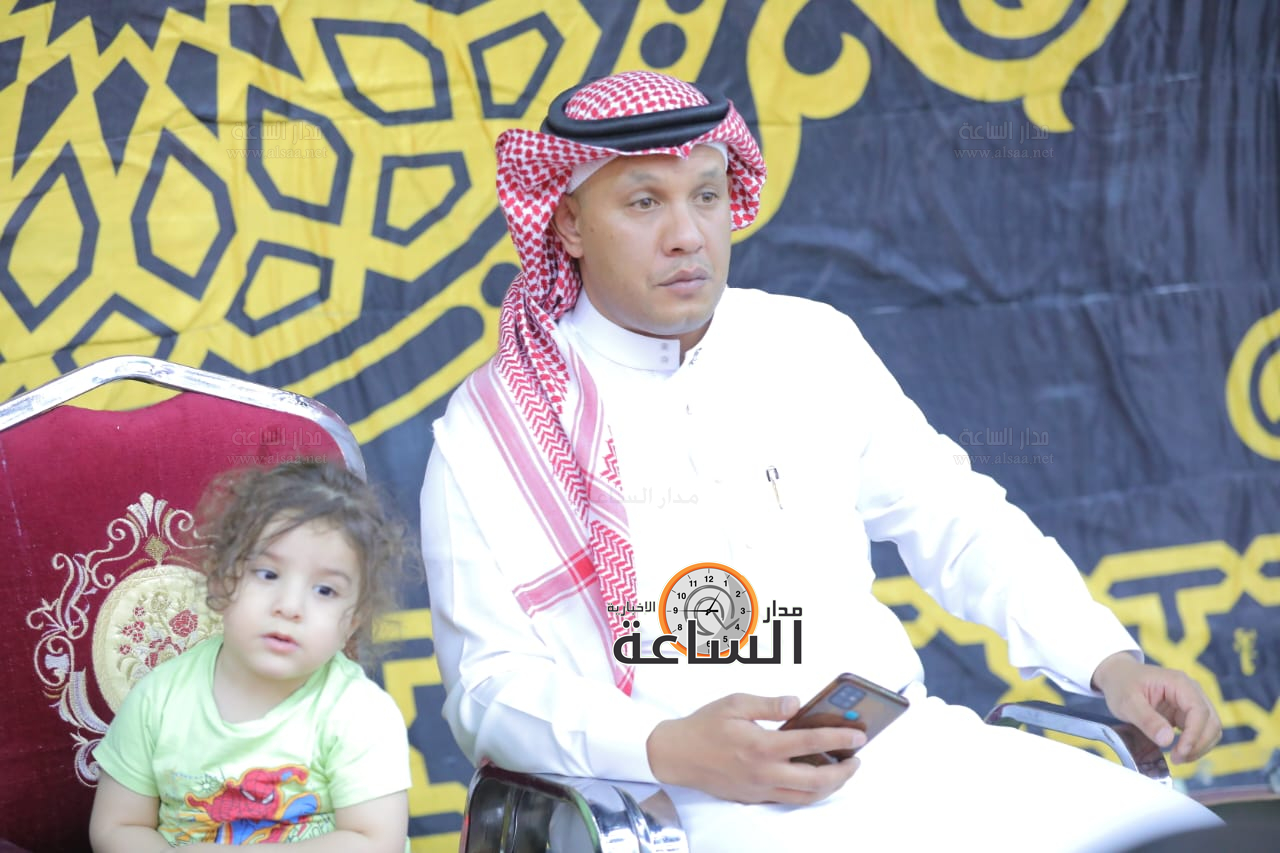 Madar Al-Saa Images 0.07135487386154105