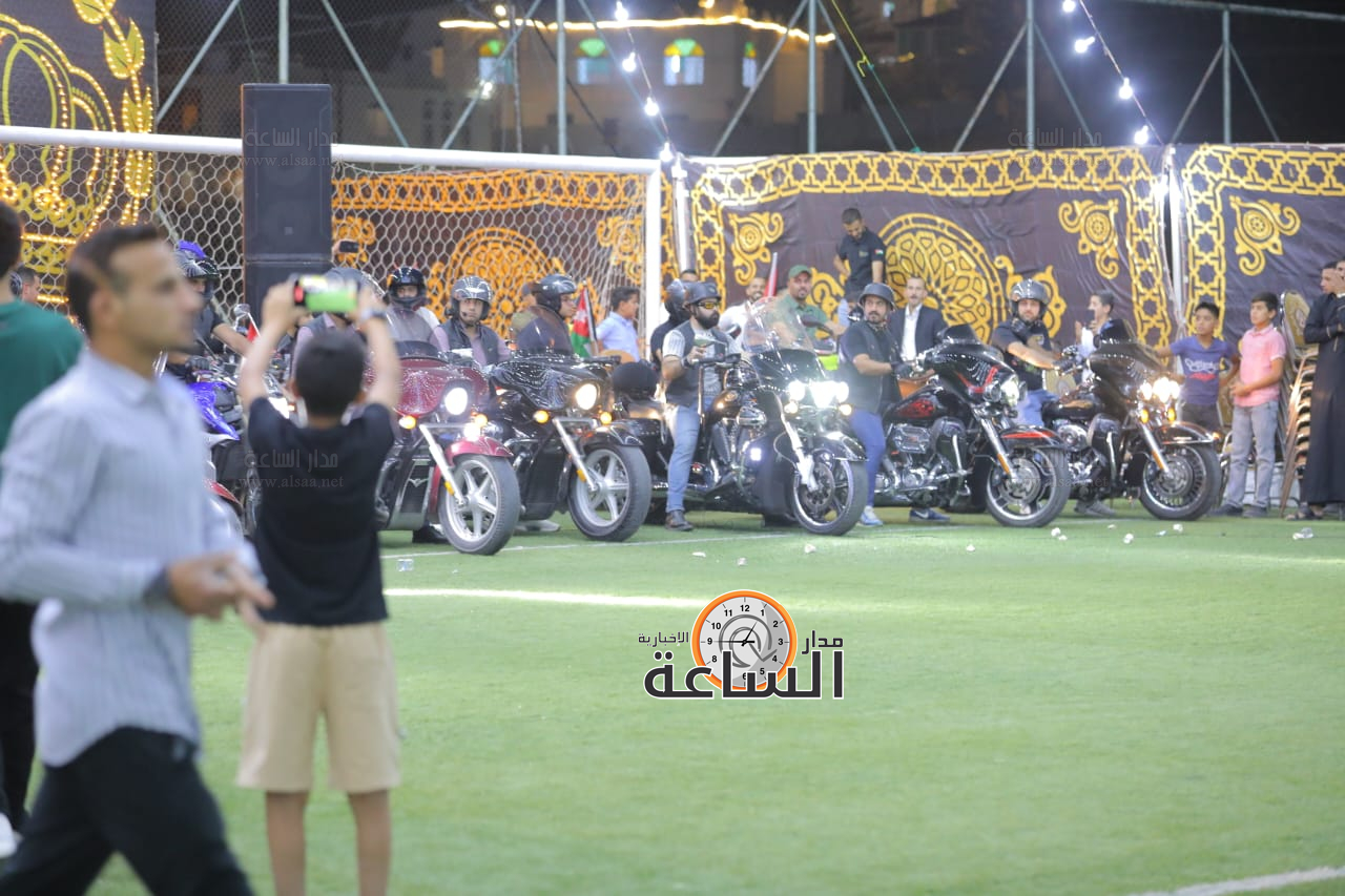 Madar Al-Saa Images 0.817915461805669