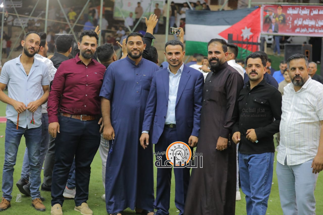 Madar Al-Saa Images 0.15436499393625835