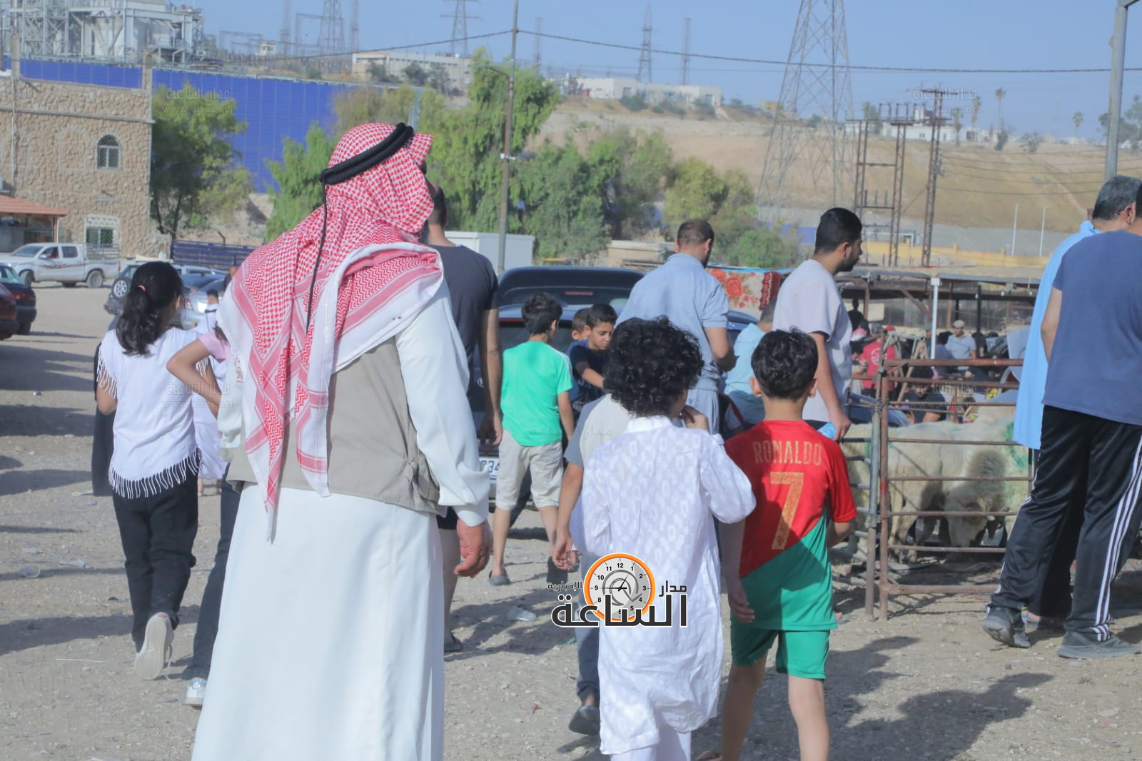 Madar Al-Saa Images 0.45077916820274067