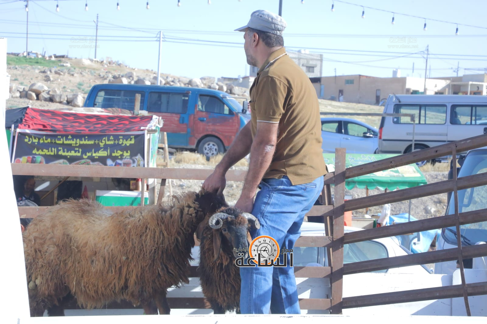 Madar Al-Saa Images 0.6086893687996218