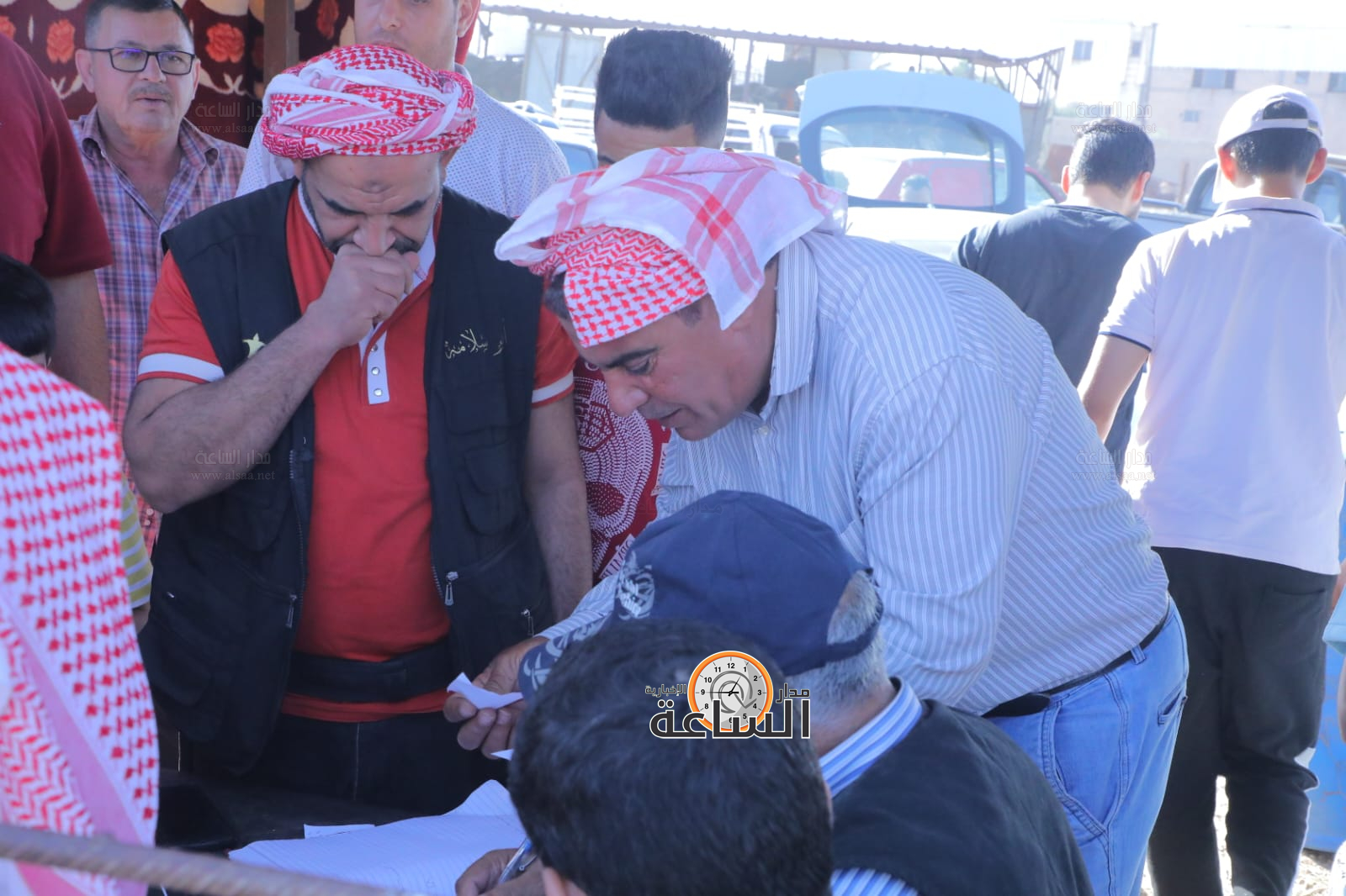 Madar Al-Saa Images 0.7907495366225148