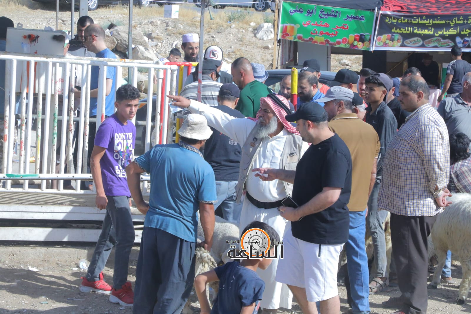 Madar Al-Saa Images 0.22185722236475725