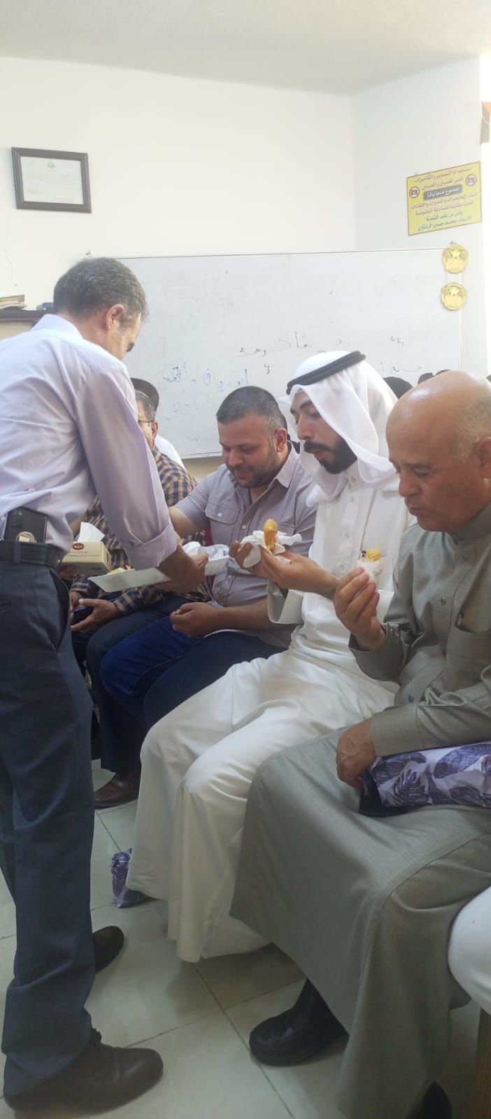 Madar Al-Saa Images 0.43827626508333406