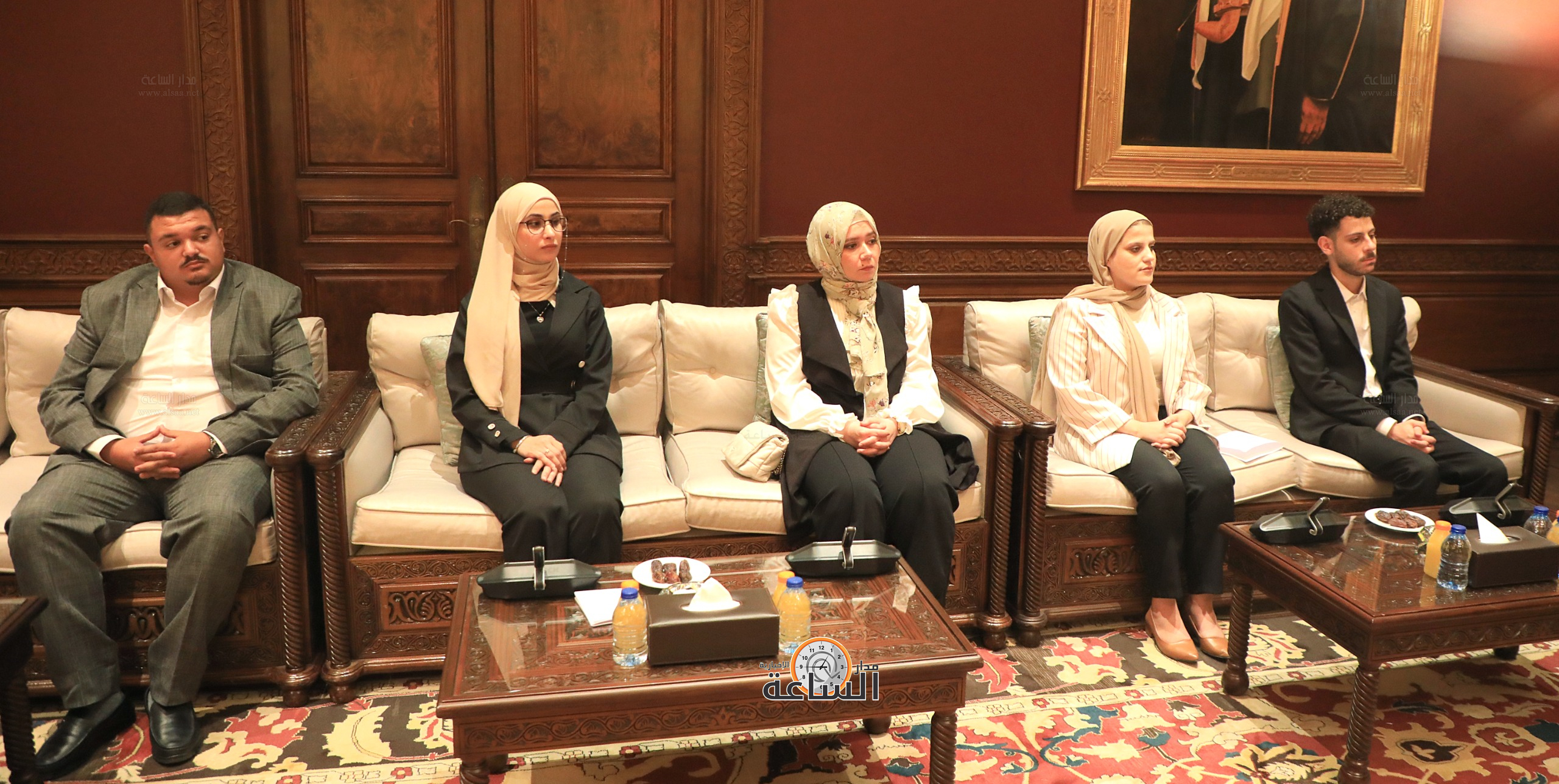 Madar Al-Saa Images 0.8511231289508681