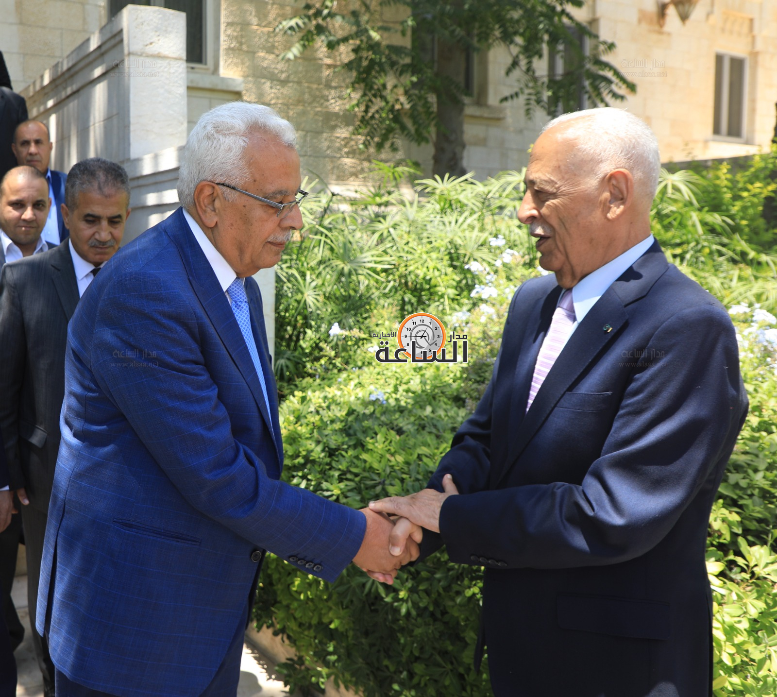 Madar Al-Saa Images 0.8444555789374983