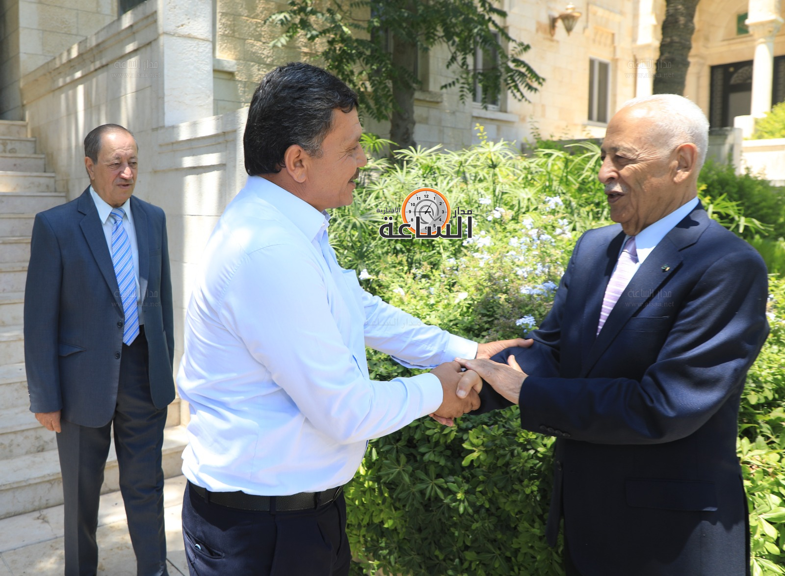 Madar Al-Saa Images 0.8962092946454561