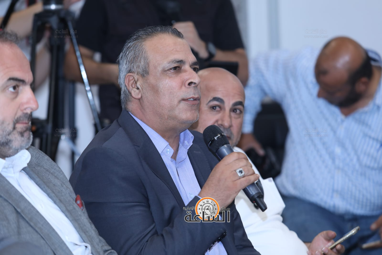 Madar Al-Saa Images 0.6197663352127152