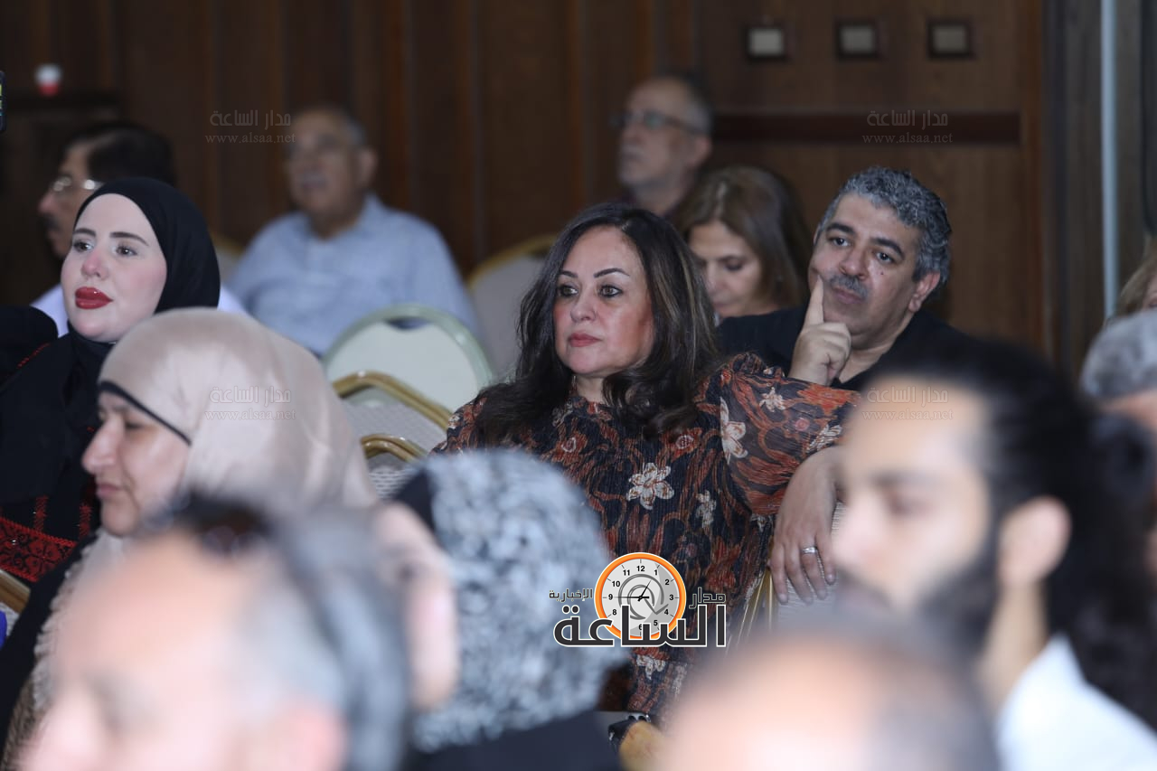 Madar Al-Saa Images 0.8102318717320582