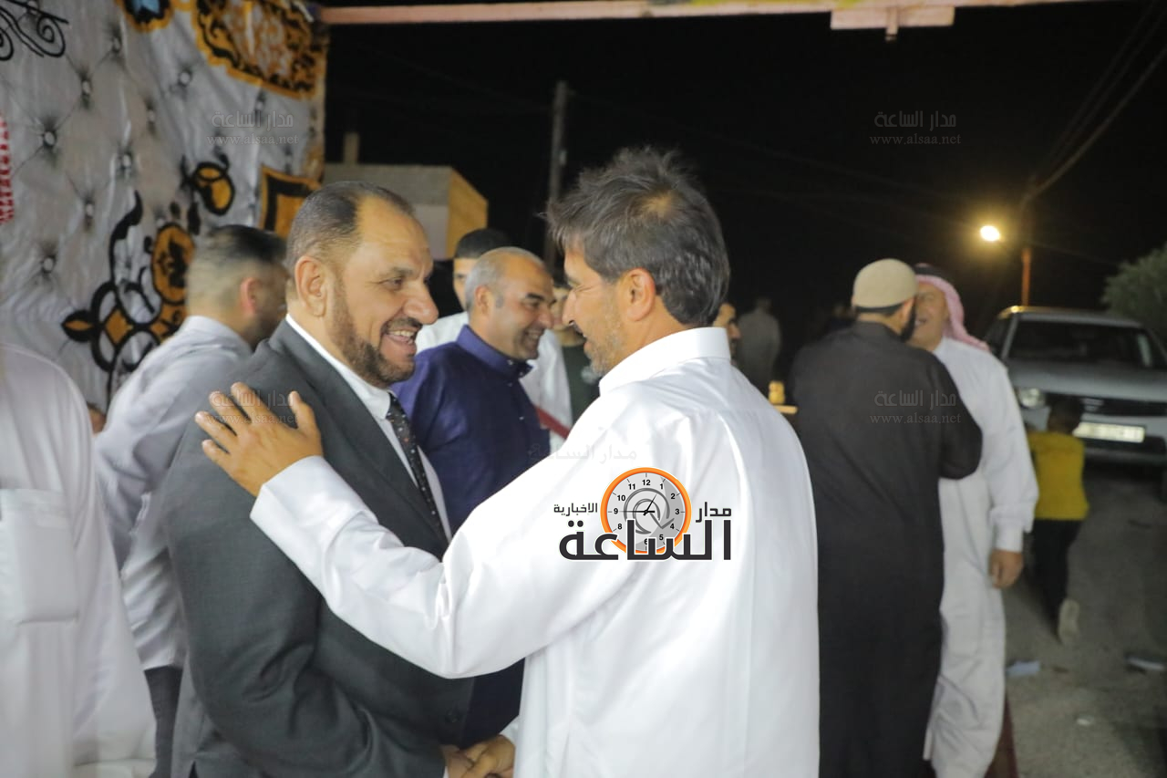 Madar Al-Saa Images 0.1513294132883667