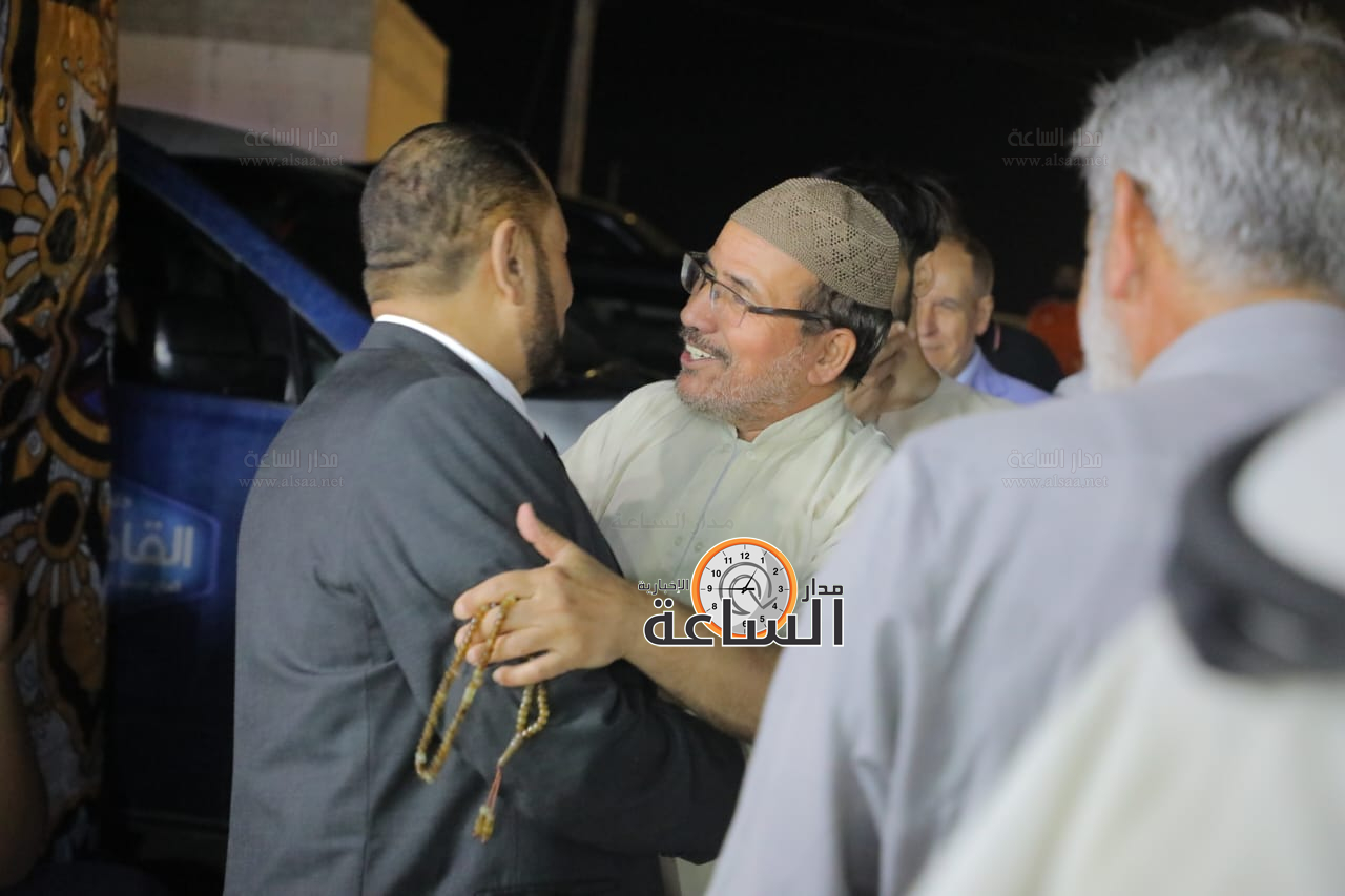 Madar Al-Saa Images 0.20362733375651287