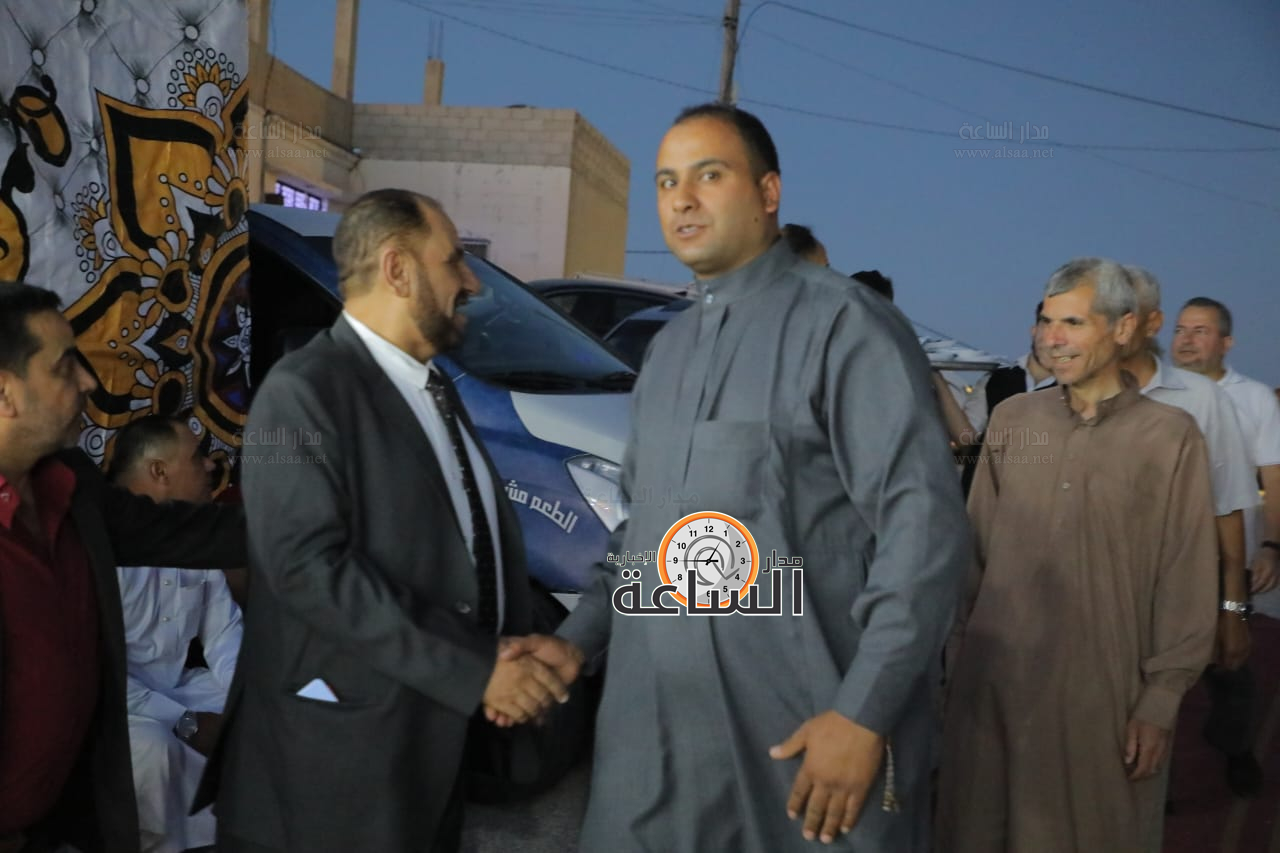 Madar Al-Saa Images 0.9701729345013625