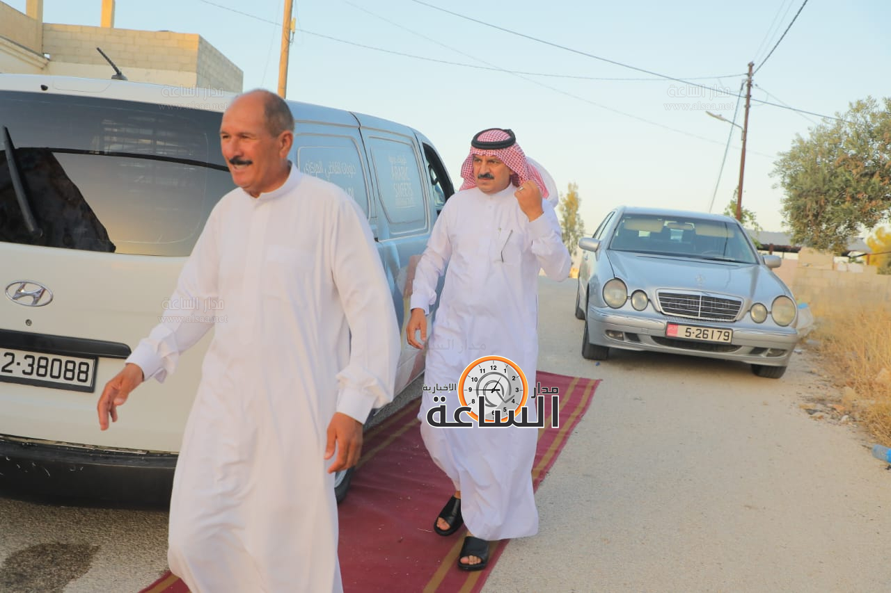 Madar Al-Saa Images 0.12205892915315819