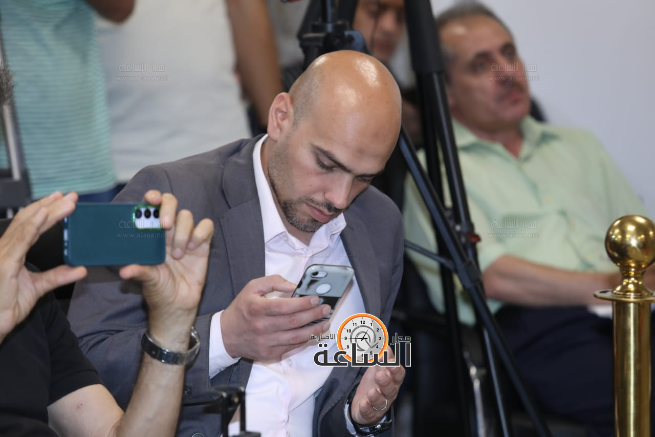 Madar Al-Saa Images 0.5257694803172517