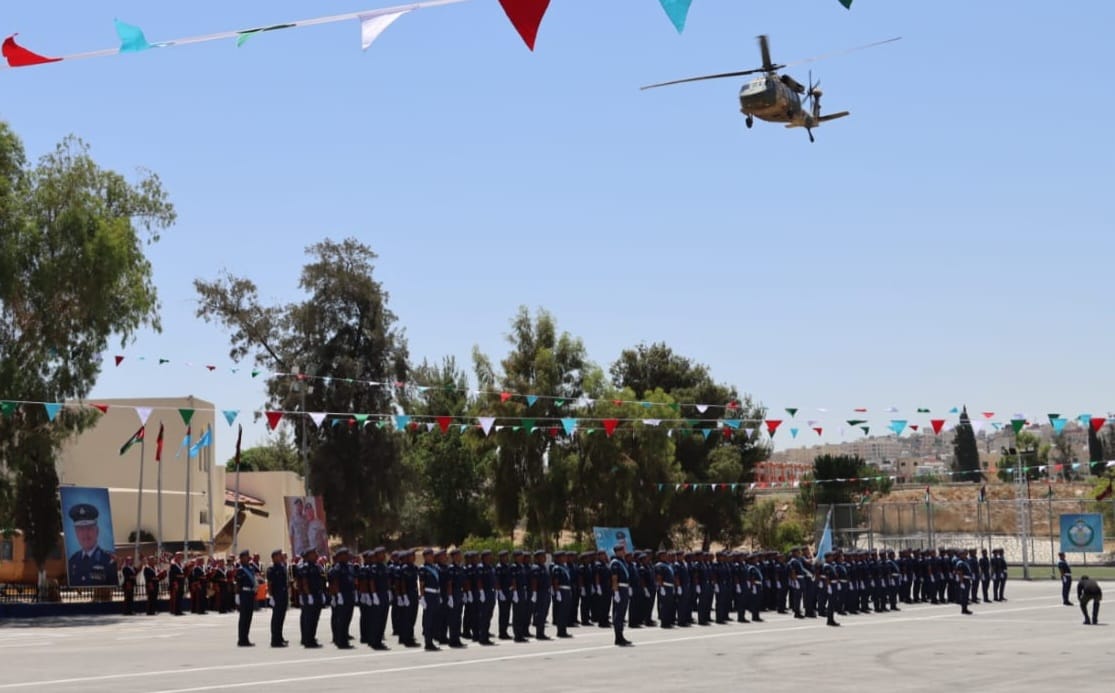 Madar Al-Saa Images 0.9325499784395381