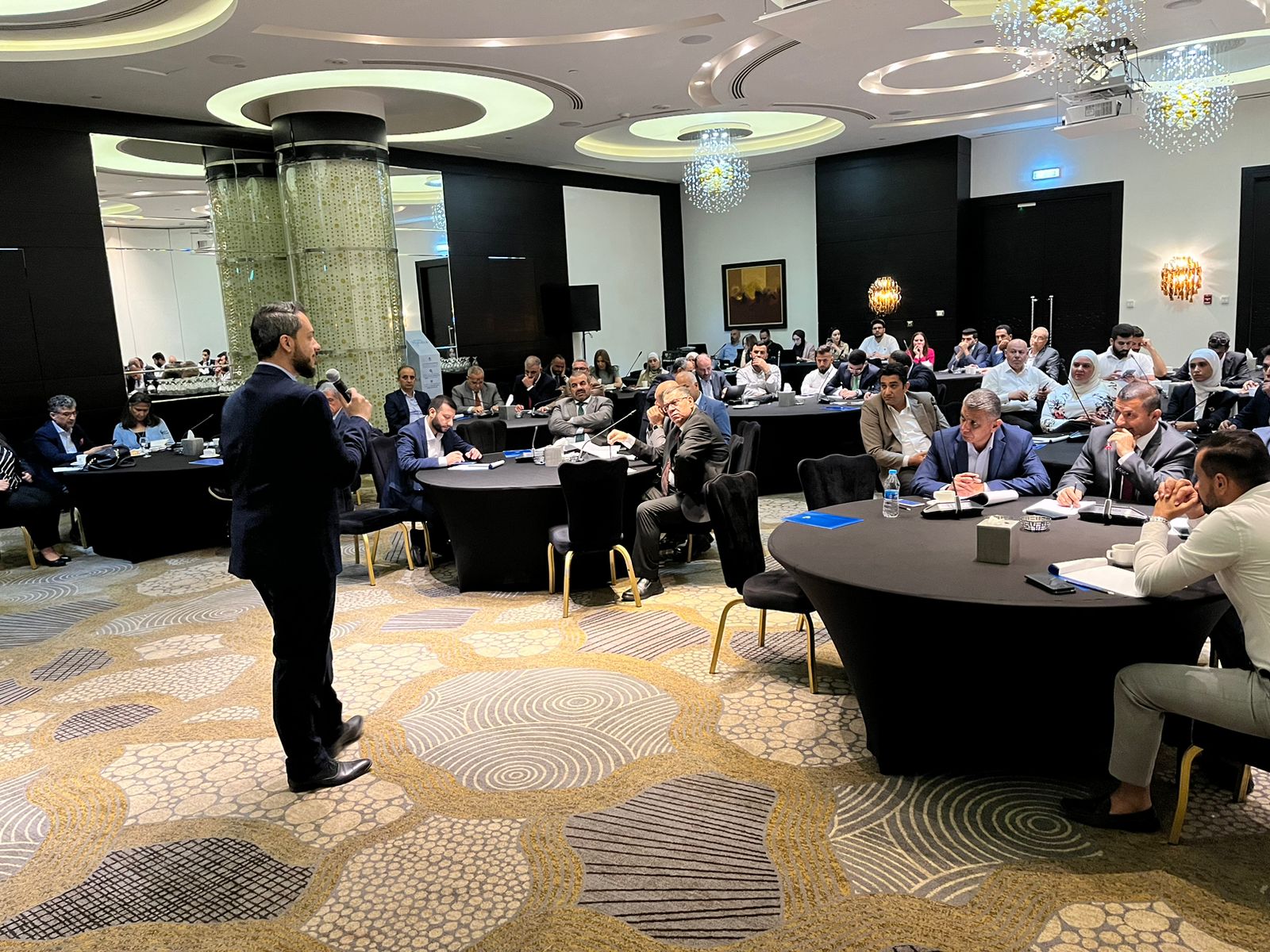 Madar Al-Saa Images 0.6327660430010815