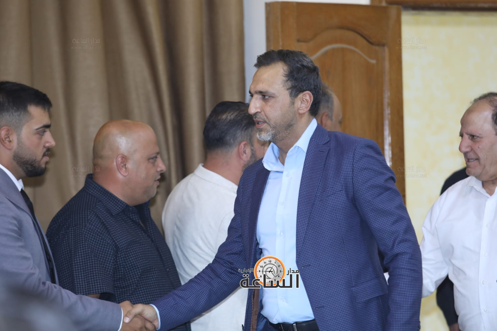 Madar Al-Saa Images 0.16748683708336776