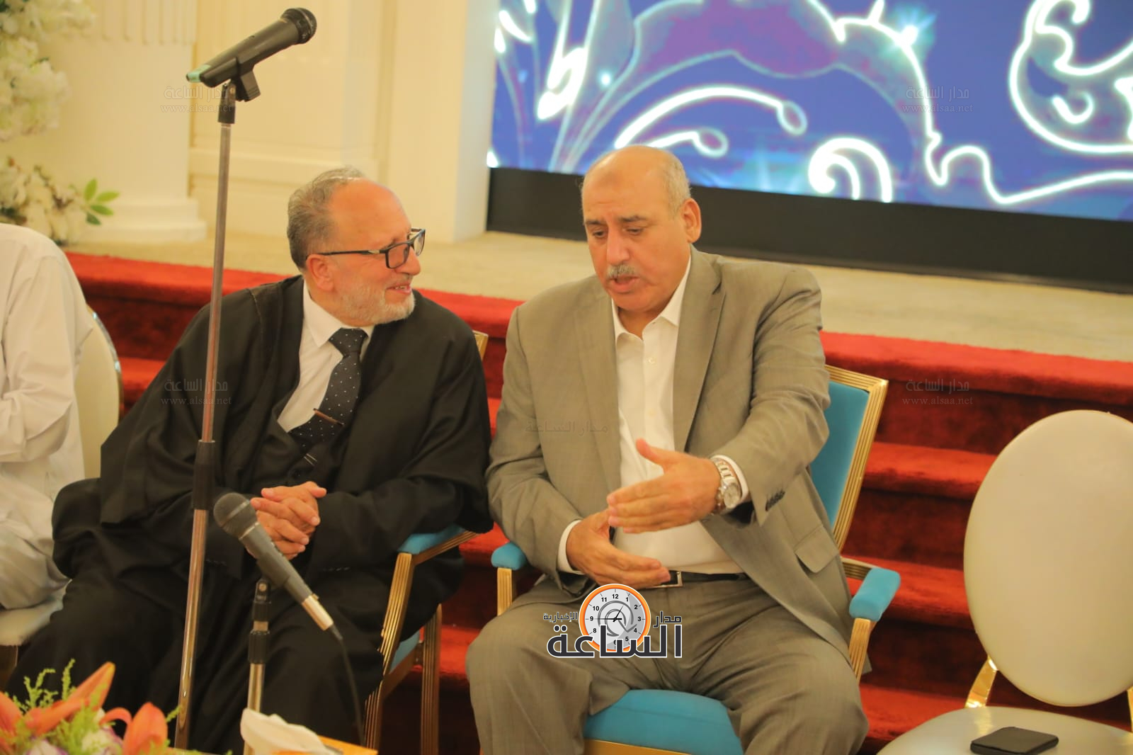 Madar Al-Saa Images 0.19953559710771218