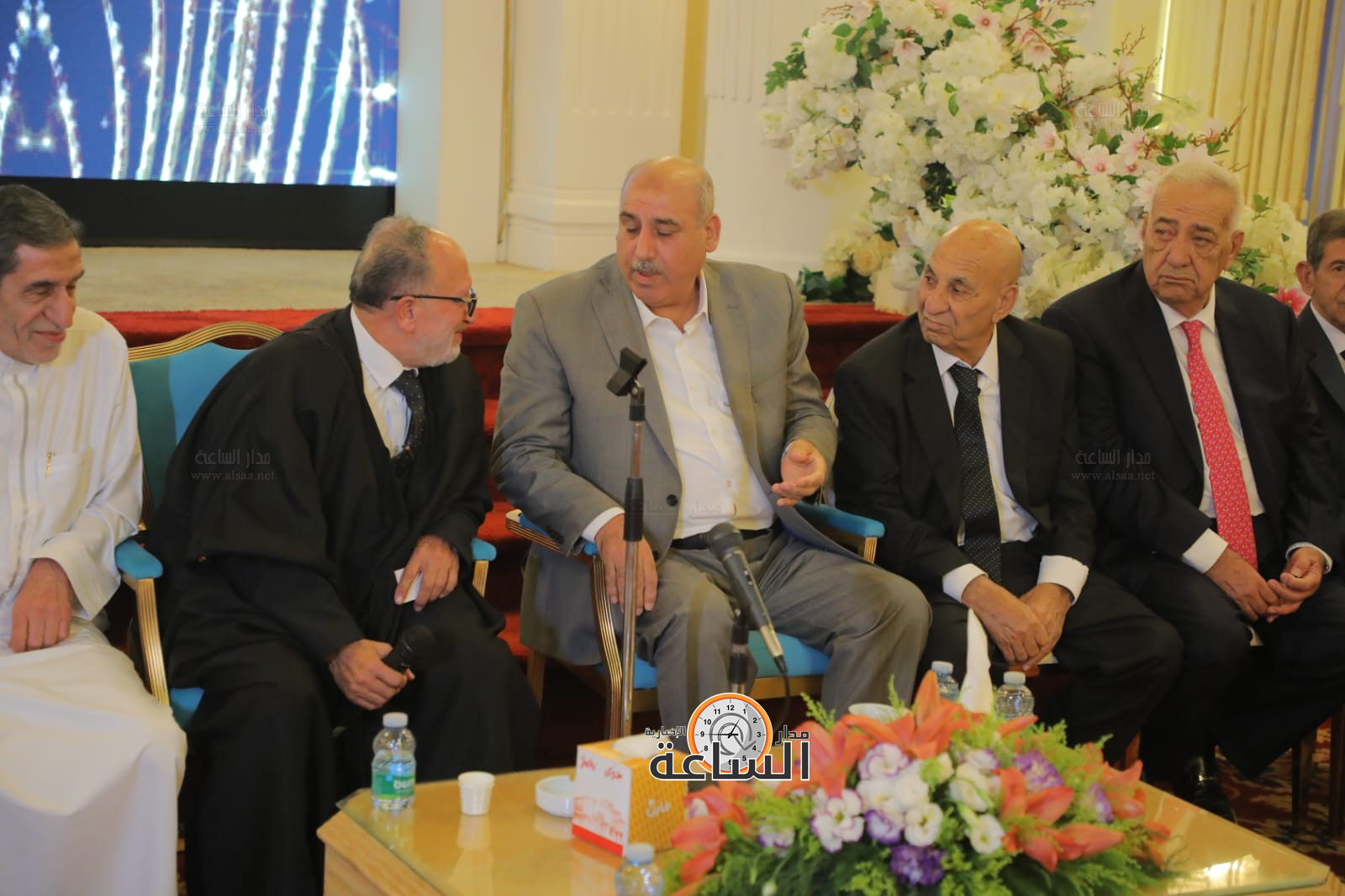 Madar Al-Saa Images 0.484109376885852