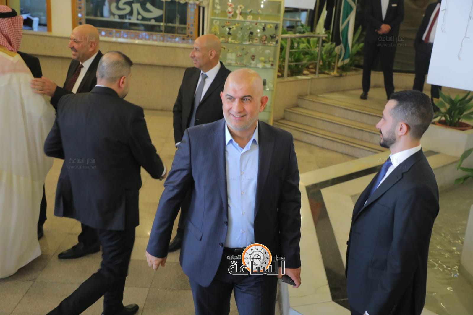 Madar Al-Saa Images 0.0594264224485721