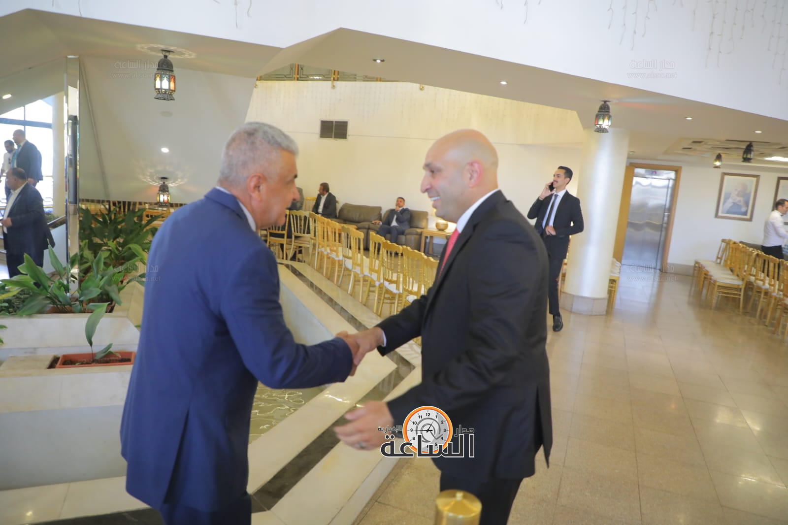 Madar Al-Saa Images 0.6188381874943727