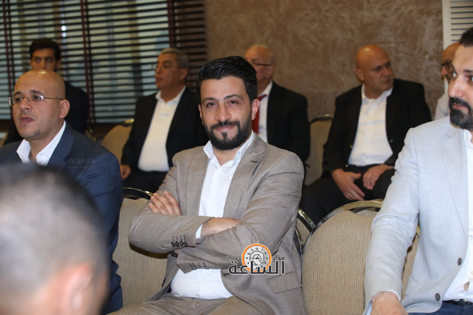 Madar Al-Saa Images 0.4121707874416014