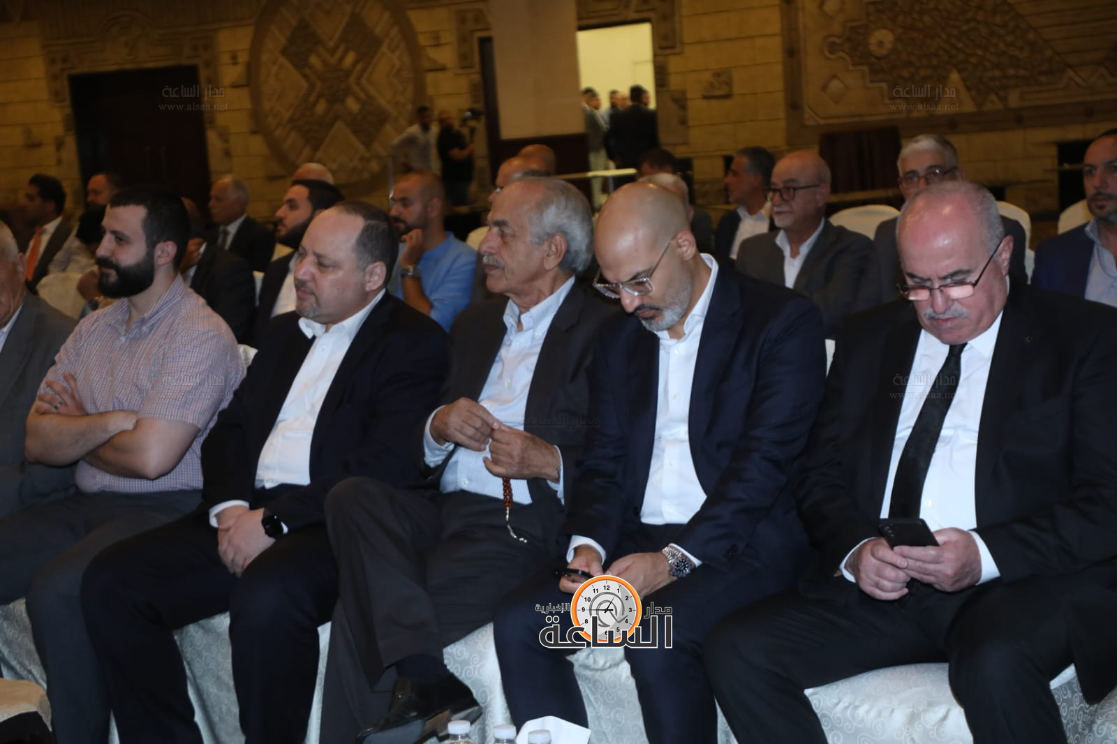 Madar Al-Saa Images 0.22301681289490194