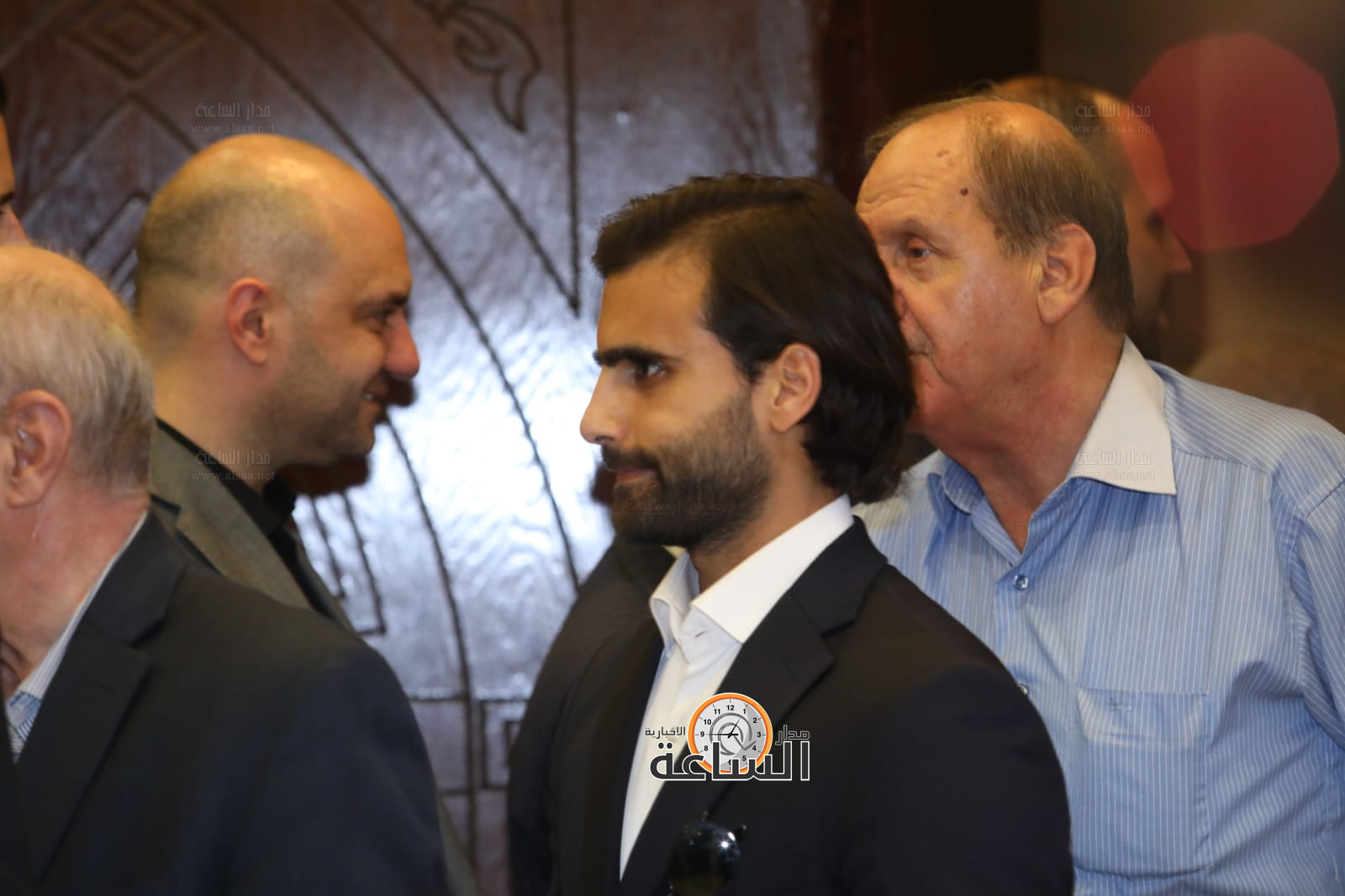 Madar Al-Saa Images 0.6410372541637626