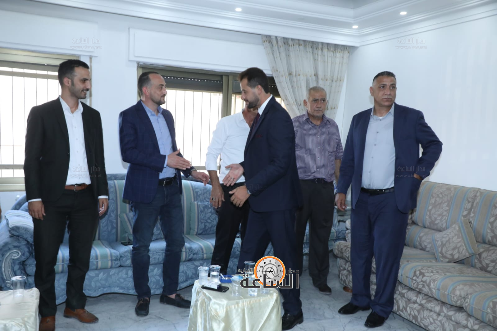 Madar Al-Saa Images 0.9798238933504764