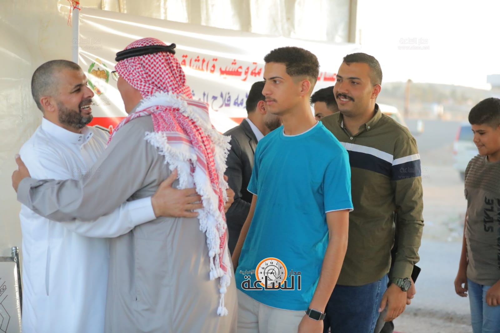 Madar Al-Saa Images 0.6807041686025546