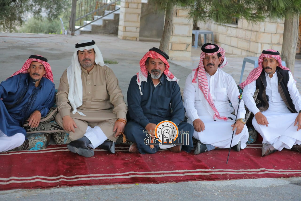 Madar Al-Saa Images 0.324334408417442