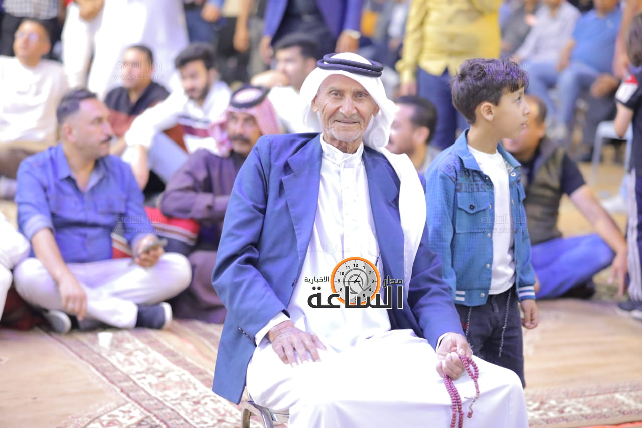 Madar Al-Saa Images 0.38270423944313325