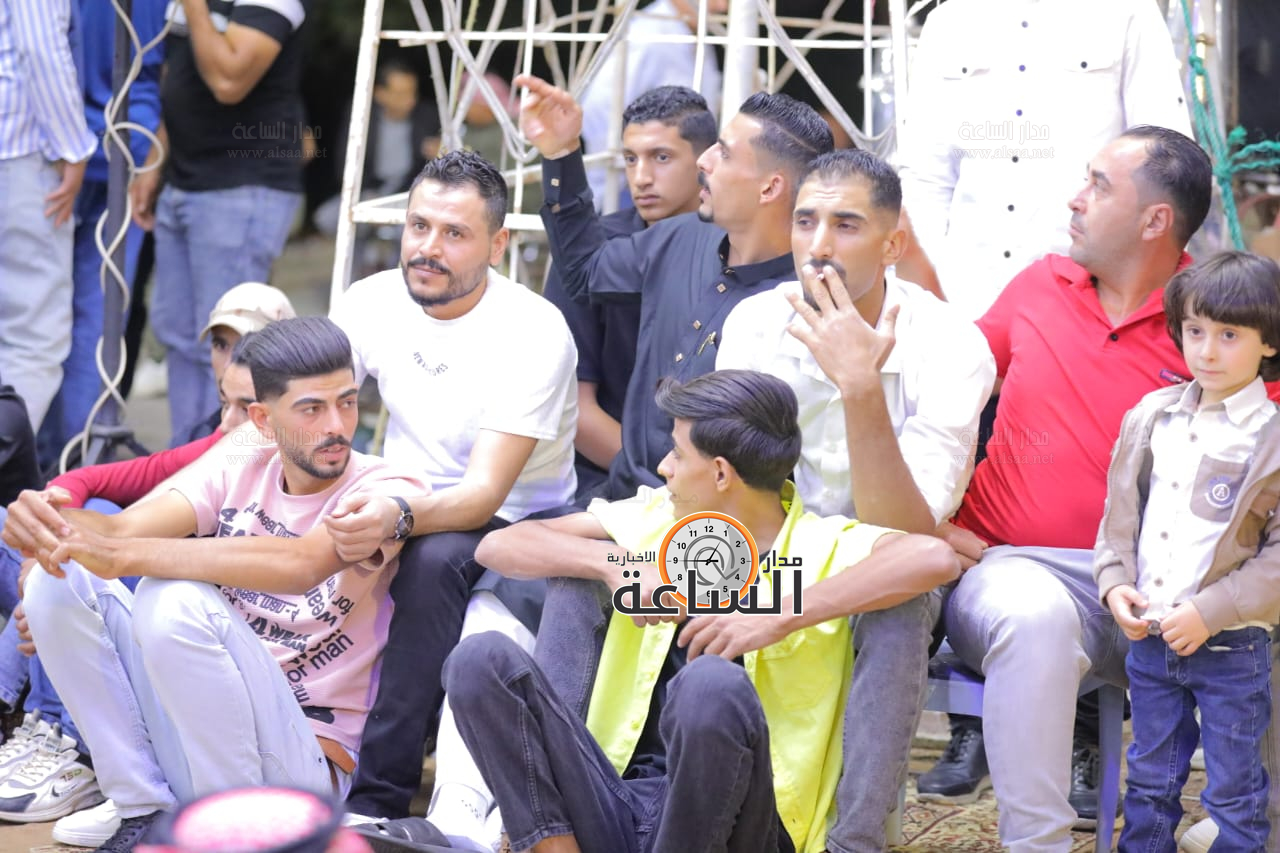 Madar Al-Saa Images 0.14125353654197492