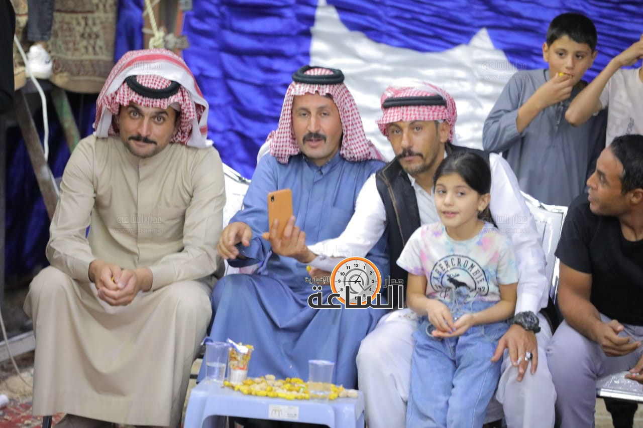 Madar Al-Saa Images 0.7424195968937284