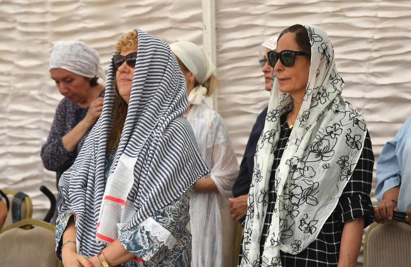 Madar Al-Saa Images 0.7051815086515161