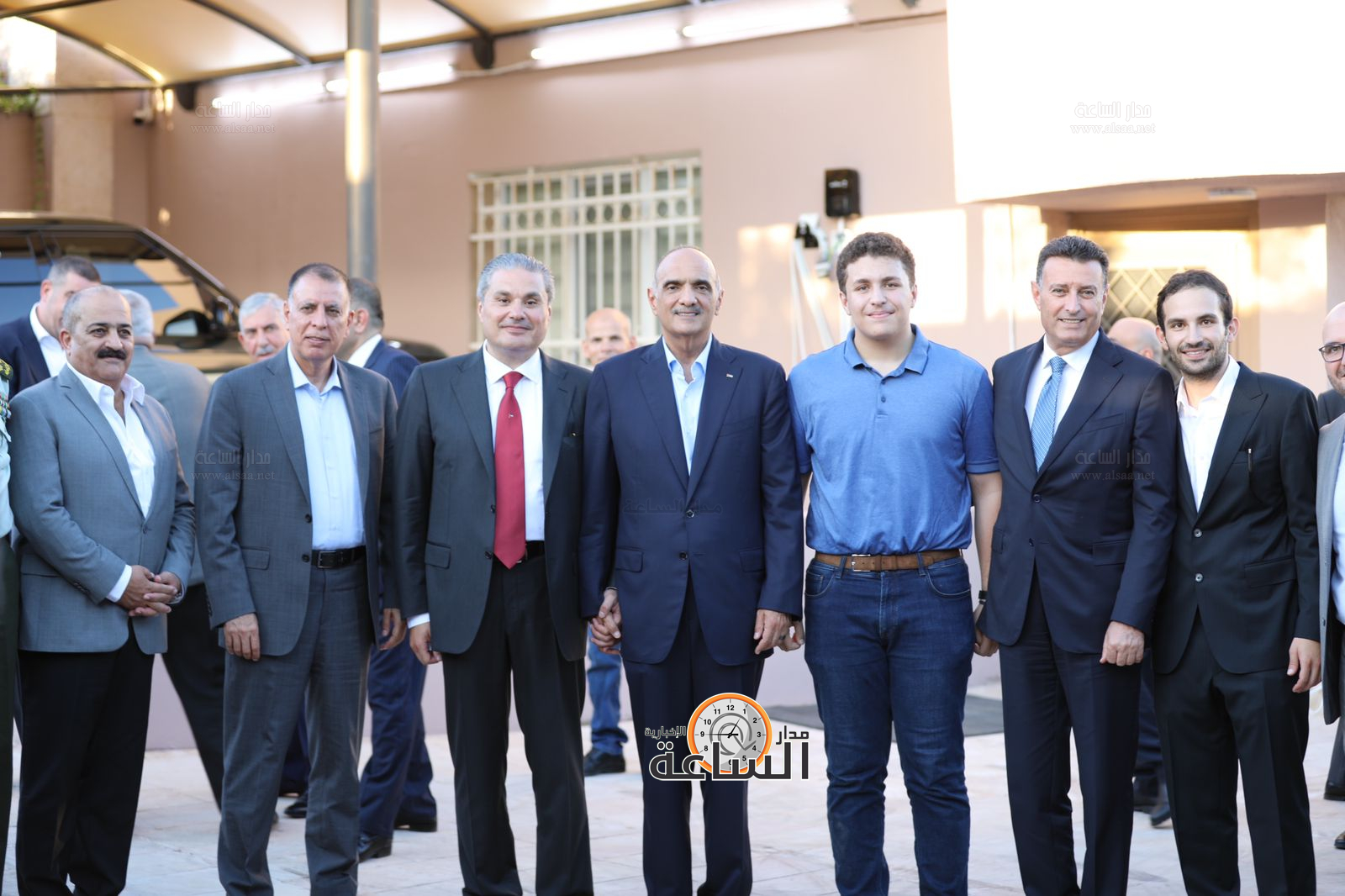 Madar Al-Saa Images 0.8396809940764991