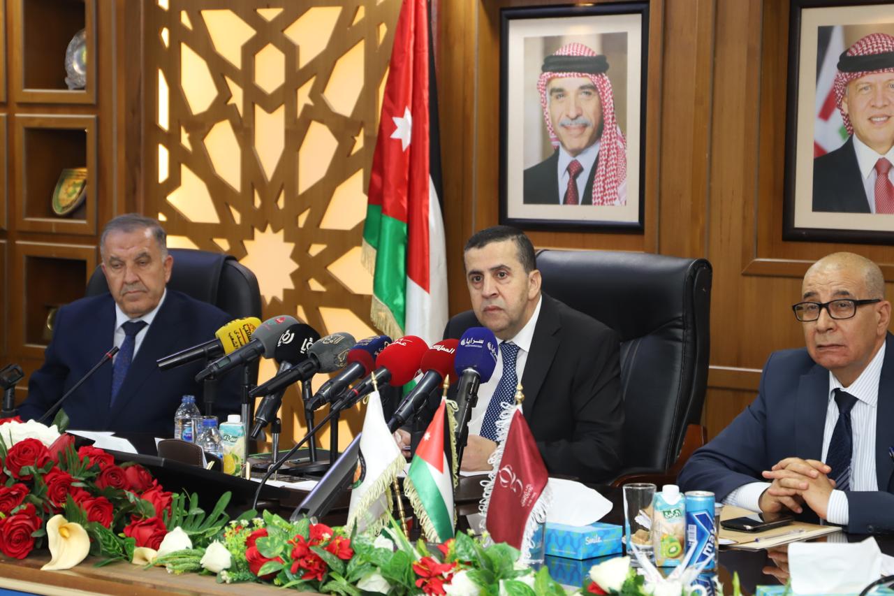 Madar Al-Saa Images 0.14508954177450395