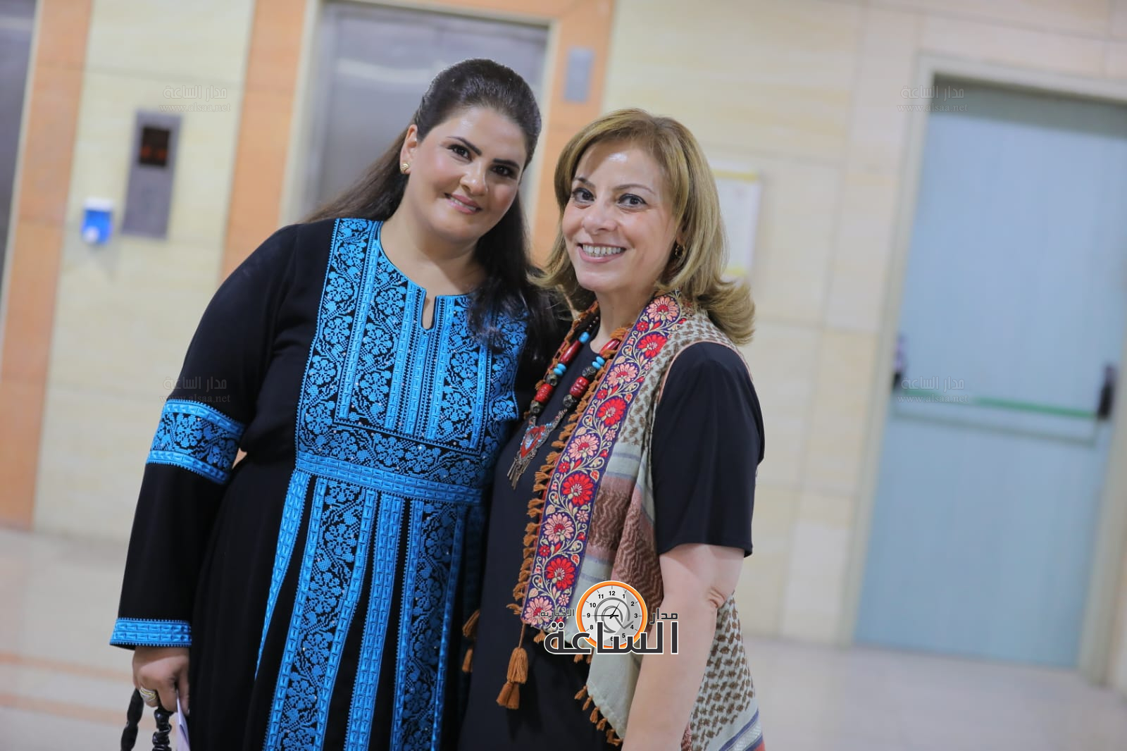 Madar Al-Saa Images 0.9826102067675986