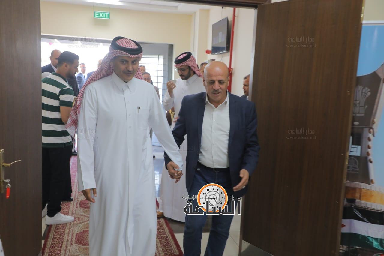 Madar Al-Saa Images 0.384072975294814