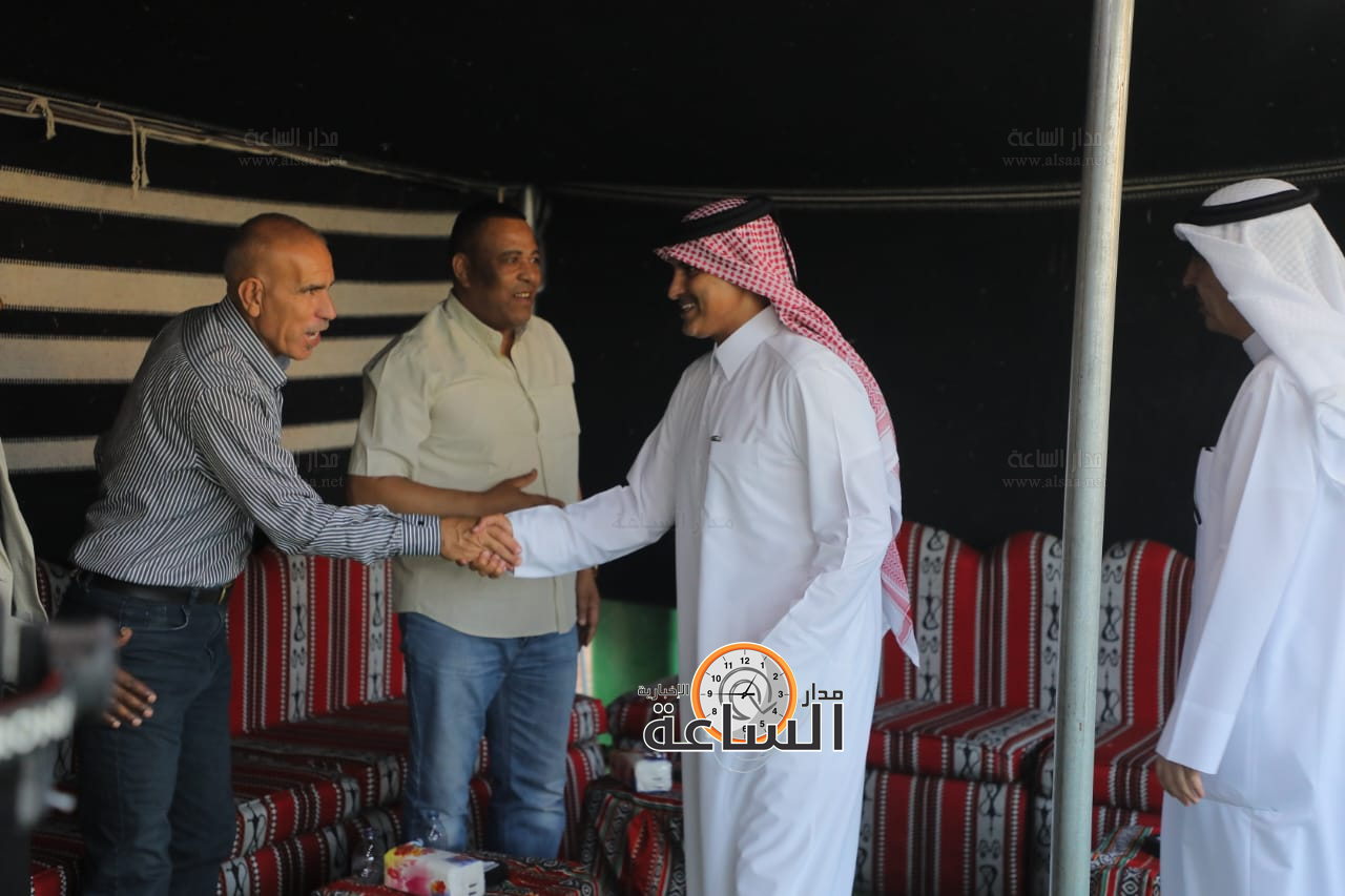 Madar Al-Saa Images 0.4517907529535663