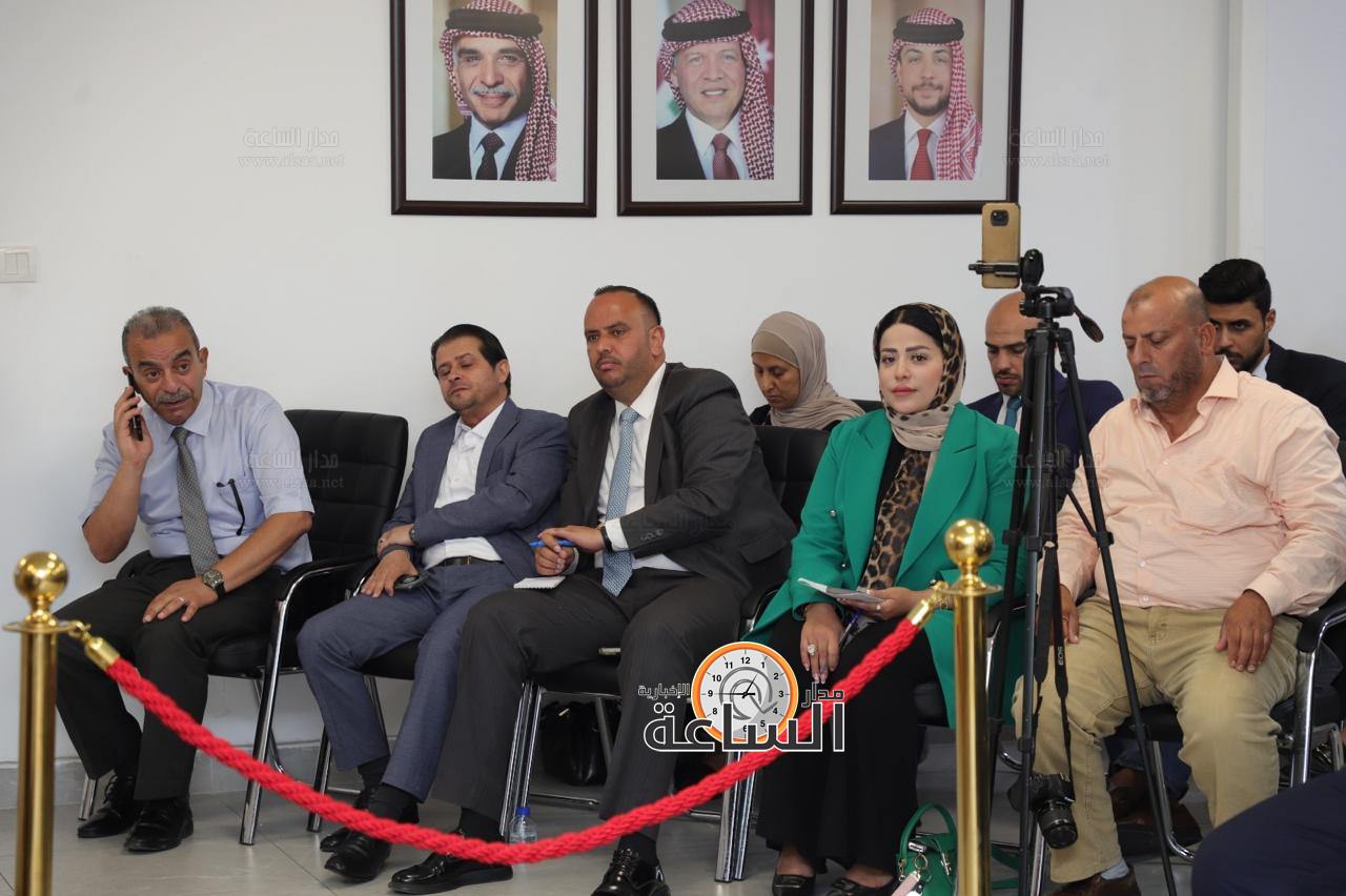 Madar Al-Saa Images 0.6417047851910522