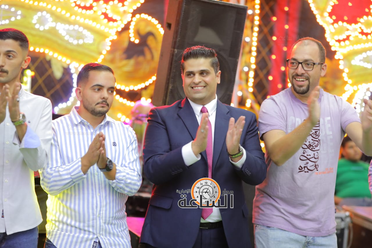 Madar Al-Saa Images 0.57363727416021