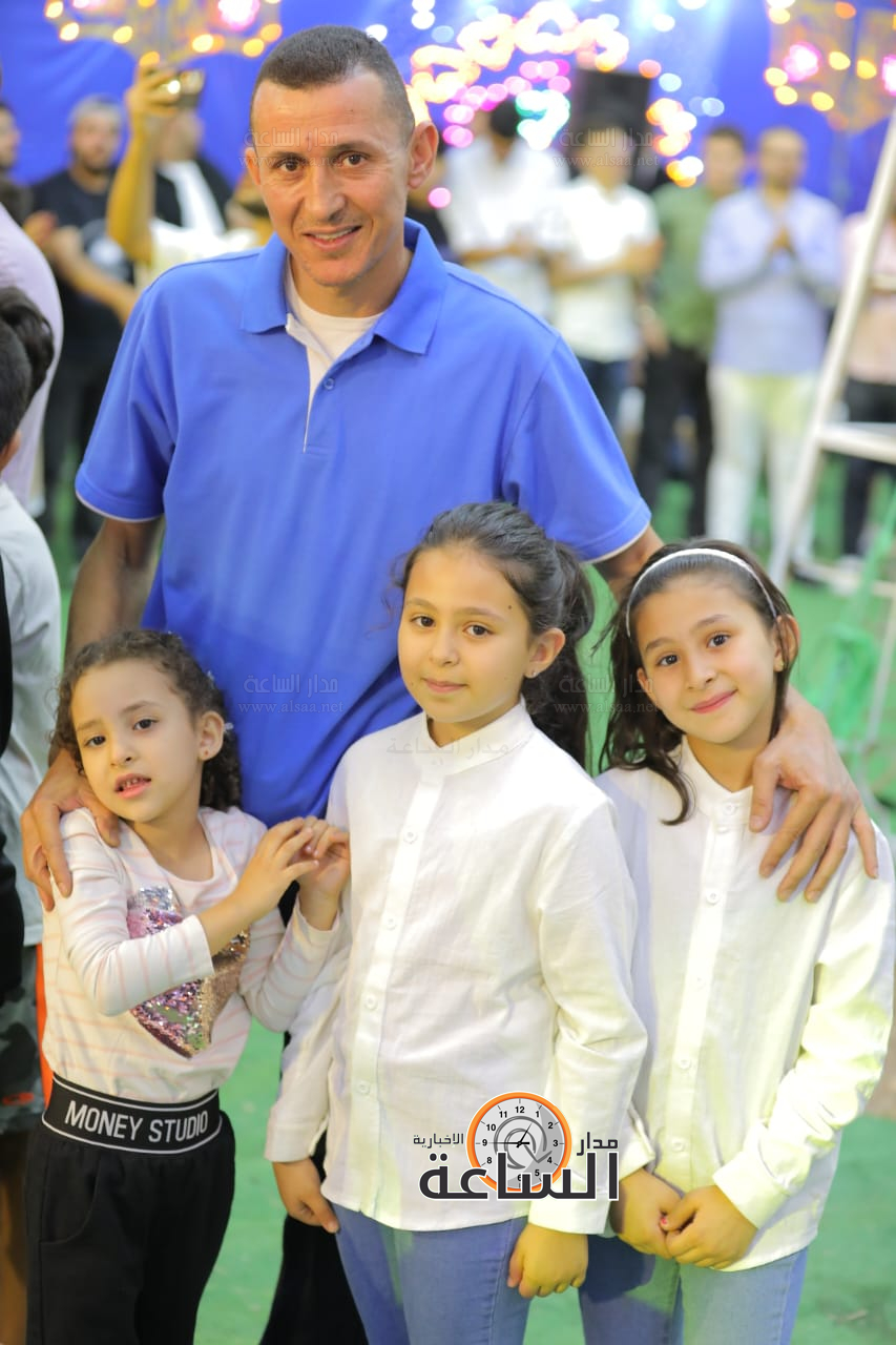 Madar Al-Saa Images 0.08719749383366437