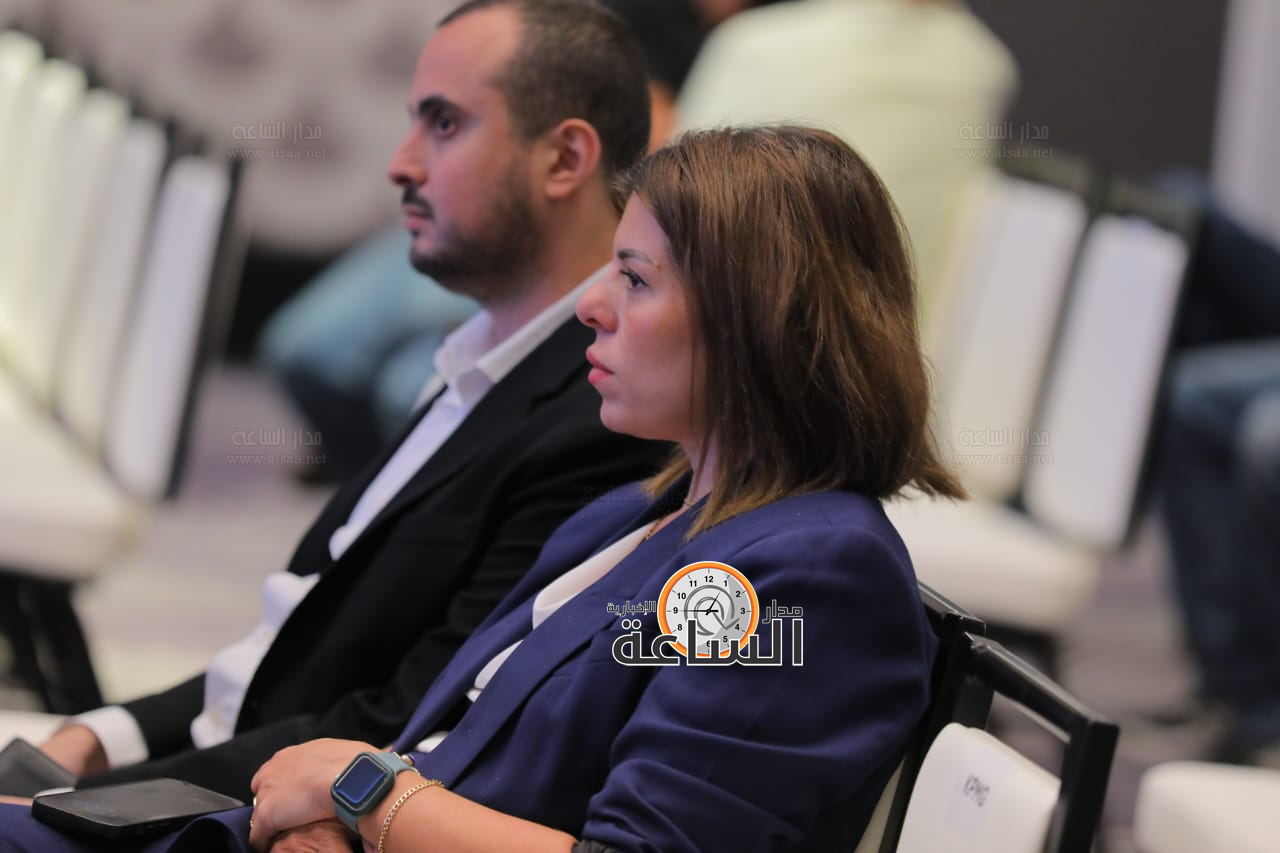 Madar Al-Saa Images 0.6858402471244931